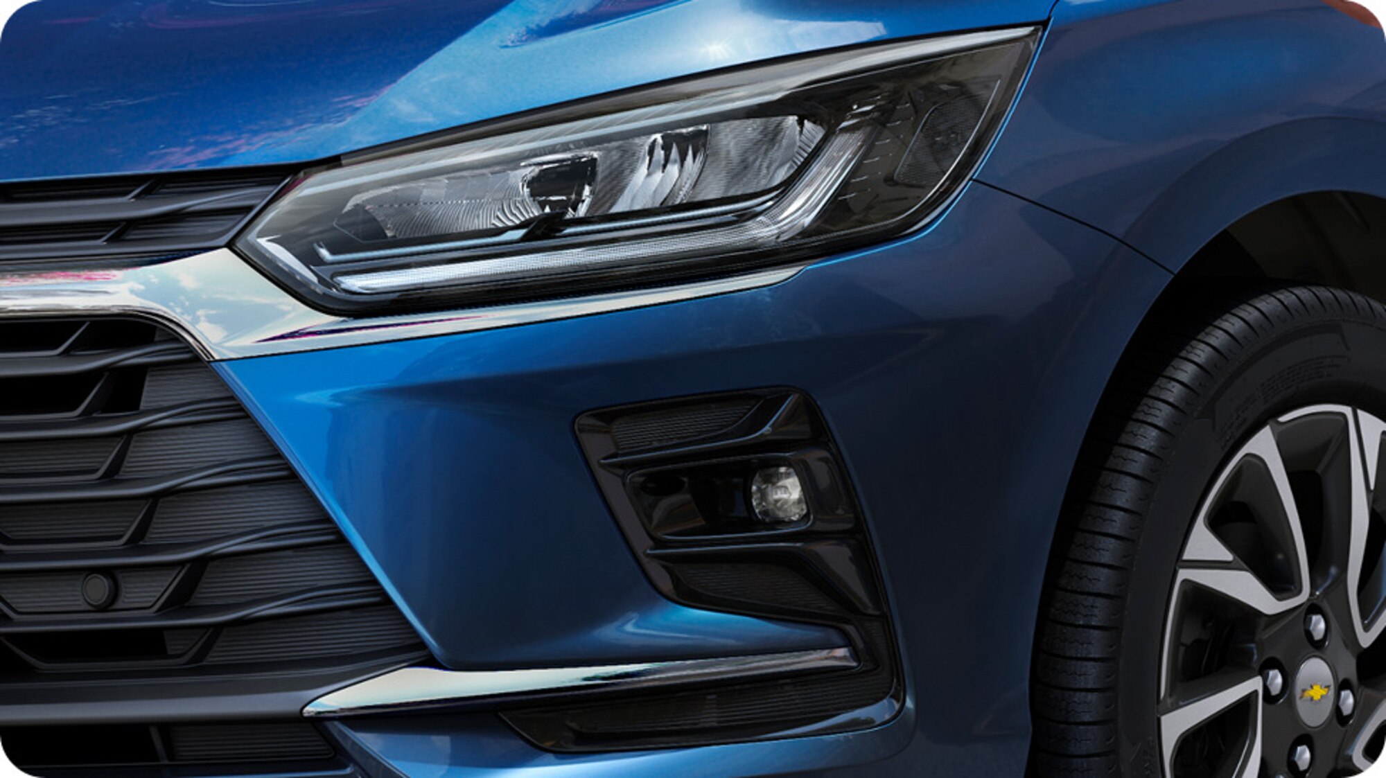 Chevrolet Onix plus con luces antiniebla