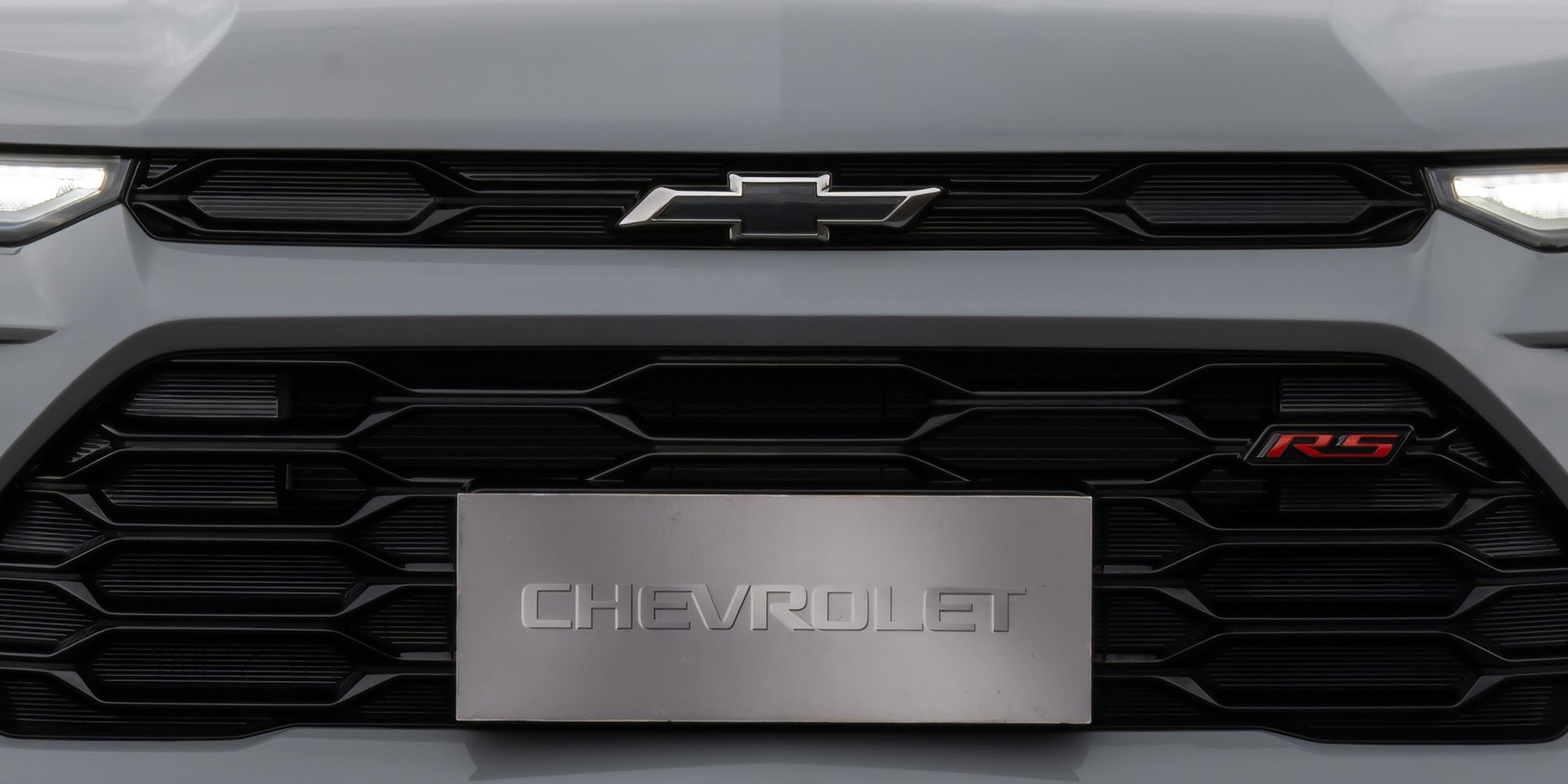 Chevrolet Sonic: nuevo logo de Chevrolet