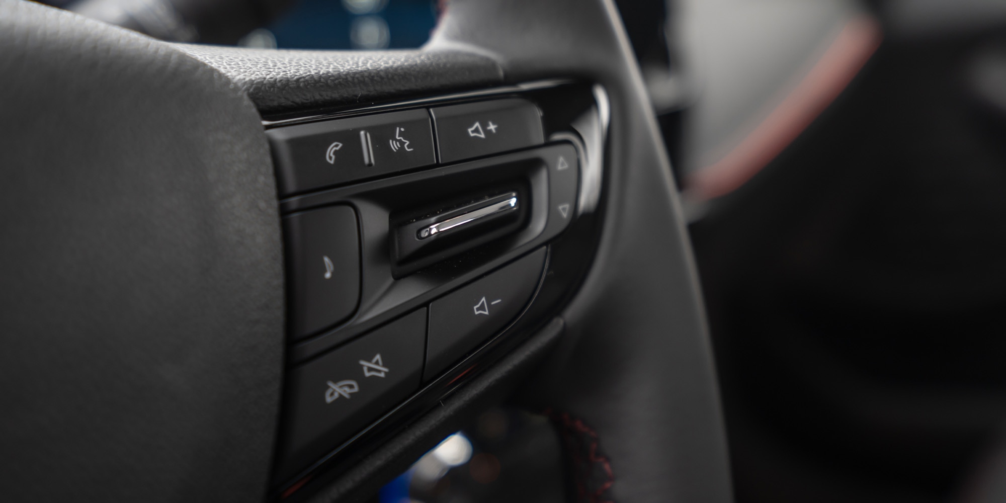 Sonido interno de la Chevrolet Montana 2026, diseño acústico de calidad.